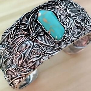 Open Cuff Bangle Inlaid Synthetic Gemstone